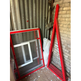 Щит тренировочный из оргстекла 120х90см на раме